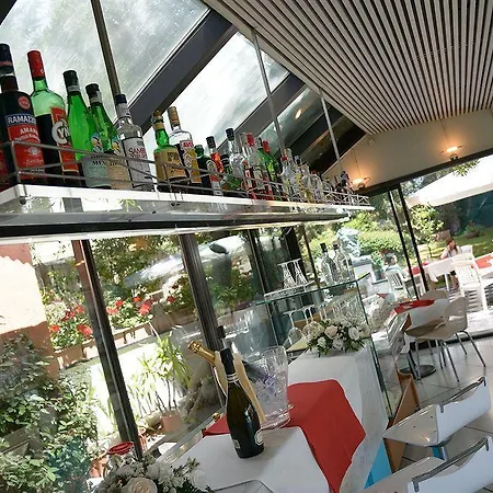 Hotell Santa Maria 3*