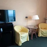 Santa Maria Hotel 3*