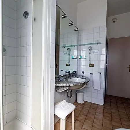 Hotel Santa Maria 3*