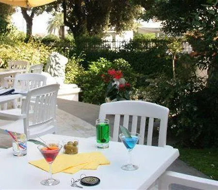 Santa Maria Hotell Chiavari