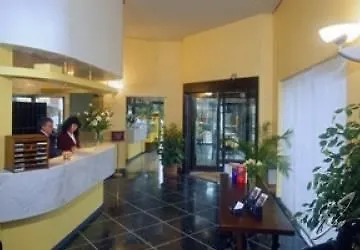 Santa Maria 3*